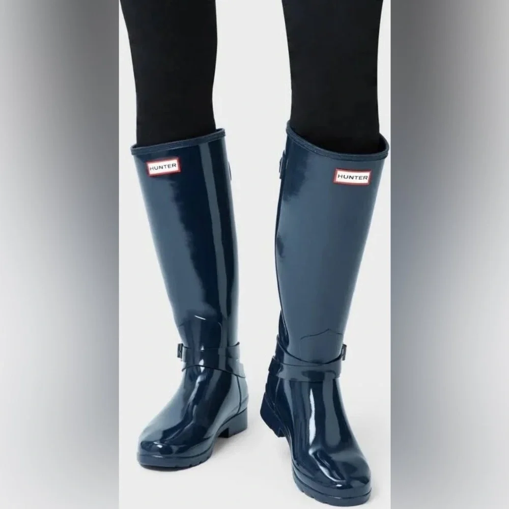 Hunter Women Glossy Original Tall Rain Boots Navy